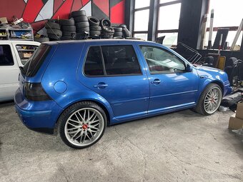 Volkswagen Golf 4 1.9 TDI 66 kW - 6