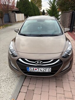 HYUNDAI i30 COMBI 1.6 CRDi 94 kW , 97 000 km, TOP STAV - 6