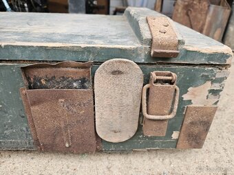 Vojenska drevena krabica bedňa 1. - 6