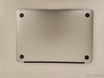 MacBook Air A1466 (2017) | i5 | 8 GB RAM | 128 GB SSD - 6