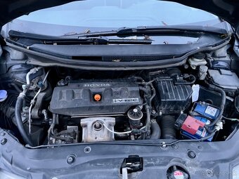 Honda Civic VIII 1.8 i-VTEC - 6