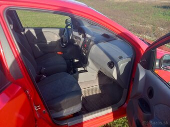Chevrolet Aveo - 6