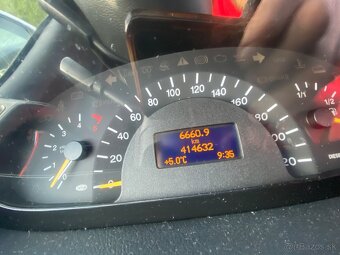 Mercedes Vito W639 115CDi - 6