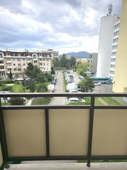 Veľký, kompletne zrekonštruovaný byt Trenčín - 6