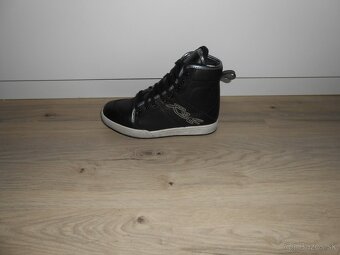 Predam nove kvalitne damske kozene moto topanky RST - 6