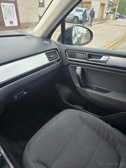 Predam Touareg 2015 Facelift 3,0Tdi 150Kw chip na 210kw plne - 6