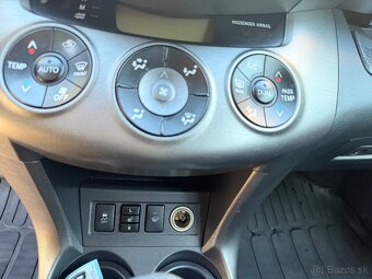 Toyota rav4 d4d 2012 - 6