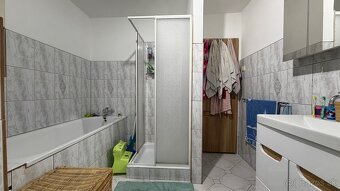 Predám 2-IZ BYT (57 m2), sídlisko STRED - 6