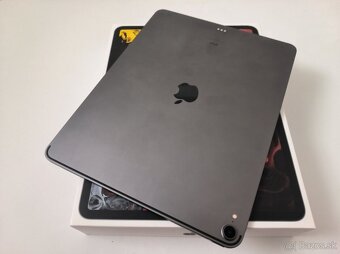 apple ipad PRO 12,9 256gb Space Grey 3 generácia - 6