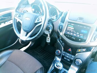 Predam Chevrolet Cruze SW - 6