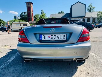 Mercedes-Benz SLK 200 r2010 M6 135kw - 6