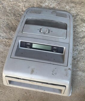 Vw t5 caravelle interiér - 6