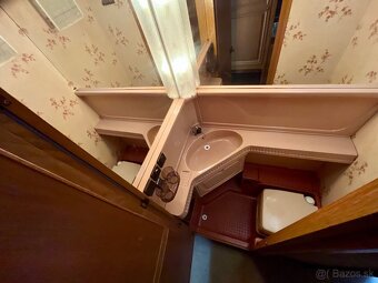 Karavan obytný prives Hobby de Lux - 6