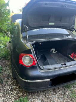 Rozpredám na diely VW Passat b6 2.0 TDI 103 kw 6 st manuál - 6