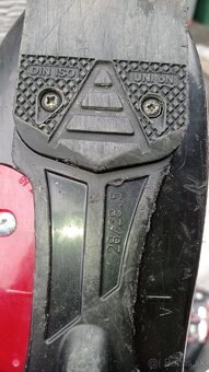 Predám lyžiarsky set Head - 6