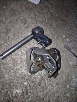 Náhradné diely - 6