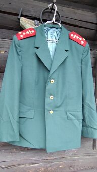 Vojenské čižmy, maska, uniforma ZNB - 6