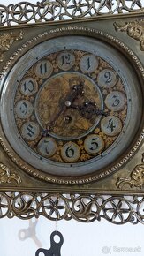 Predám funkčné bronzové nástenné hodiny Japy FRERES Francia - 6