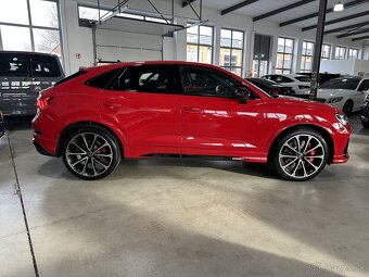 Audi RSQ3 - 6