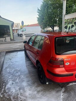 Golf 1.6 - 6