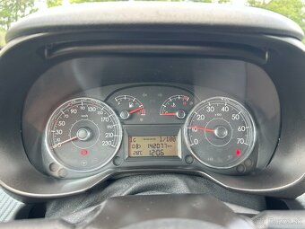 Fiat grande punto 1.4 8V rv2009 - 6