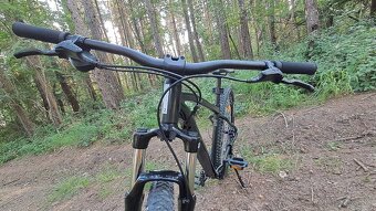 Rockrider explore 500 + stojan + blatníky + predný ráfik - 6