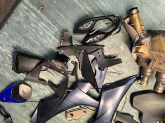 Yamaha R1 2022 diely - 6