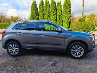 Mitsubishi ASX SLOVENSKÉ AUTO 1,6 MIVEC Benzín 86KW M5. 2016 - 6