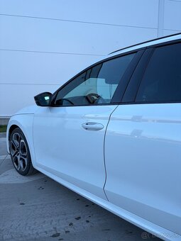 Škoda Octavia 4 RS Combi 2.0TSI - 6