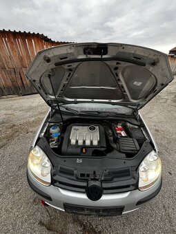 Rozpredam na náhradné diely Volkswagen Golf 5 2.0SDI 55kw - 6