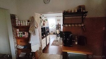 Váš malý raj? Vitajte v obci Háj - 6