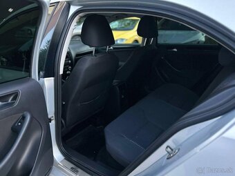 Predám Volkswagen Jetta 1.6 tdi 77kw Rok výroby 2012 stk+ek - 6