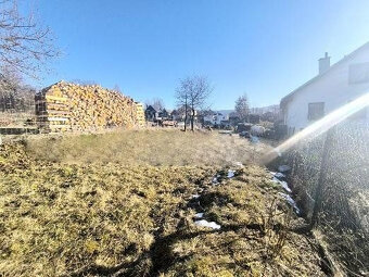 SLNEČNÝ POZEMOK POD KRÁĽOVOU HOĽOU NA STAVBU CHATY ROD.DOMU - 6