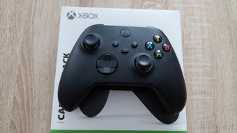 Predám Xbox Series S 512GB SSD – 2 x ovládače. - 6