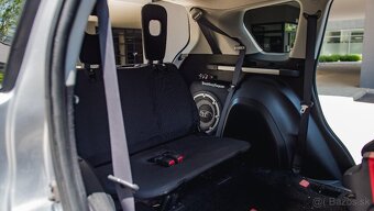 SUV 4x4 - CITROEN C-CROSSER 2.2HDi (160k) EXCLUSIVE o DPH - 6