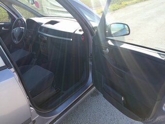 Predám Opel Meriva 1.4 benzín 66kw r.v.2005 - 6