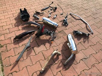 Triumph Street Triple 675 - 6