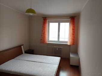 Prenájom 2 izbového bytu Sliač - 6