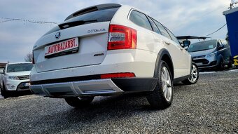 Škoda Octavia Combi SCOUT2.0 TDI DSG 4x4 - 6