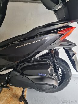 Zánovná Honda Forza 350 - 6