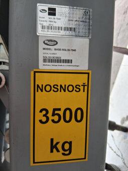 Zdvihák 3500kg - 6