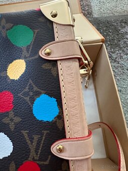 Kabelka Vuitton - 6