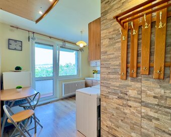 PRENÁJOM 1 IZBOVÝ BYT S DVOMA BALKÓNAMI, PREŠOV, SÍDLISKO 3 - 6