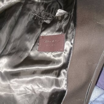 Malo noseny kabát - 6