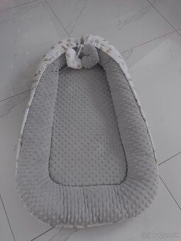 Hniezdo a zavinovačka do postieľky - 6