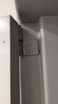 🏦🔐 Oceľové mreže z bankového trezoru - 6