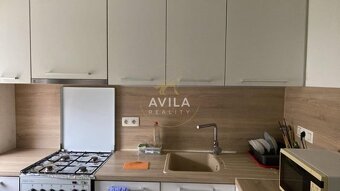 NA PREDAJ: 3izbový byt čiastočná rekonštrukcia 55m2 - Galant - 6