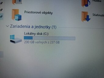 predám 12" HP elitebook 820 g3/ 8gb ram/ ssd/ Intel core i7 - 6