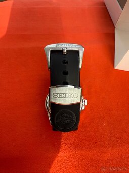 Seiko Prospex SNE439P1 - 6