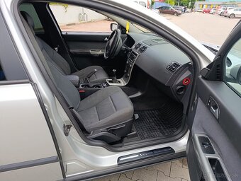VOLVO V50 1,6 D 80 KW - 6